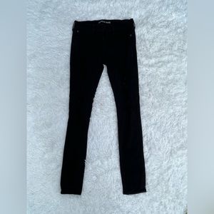 EXPRESS BLACK SKINNY JEANS. SIZE 2
